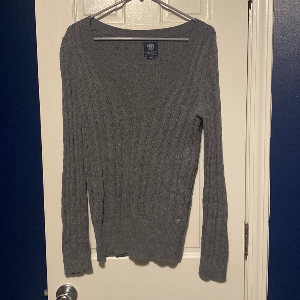 American Eagle size Large sweater